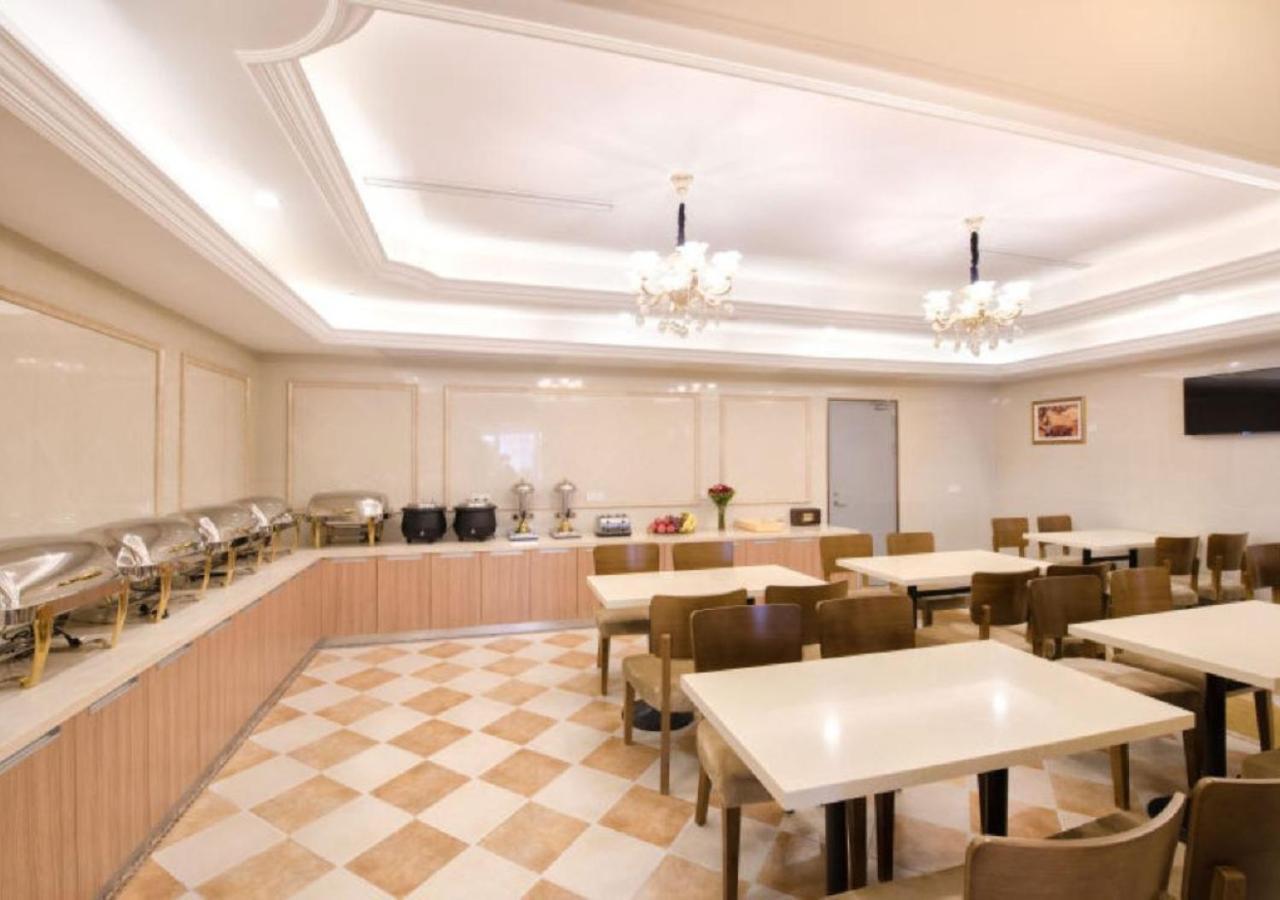 Vienna International - Jiaotong Humin Road Shanghai